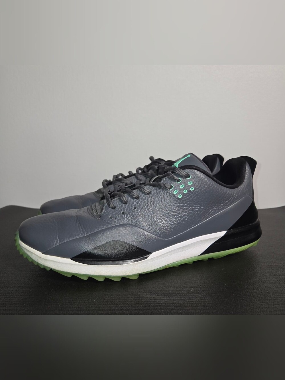 Jordan ADG 3 Low Top Golf Sneakers Lace-Up Dark Grey Green Glow CW7242-002 Sz 14
